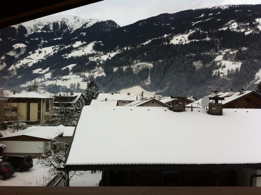 Appartement Haus Schiestl à Zell am Ziller Chambre photo