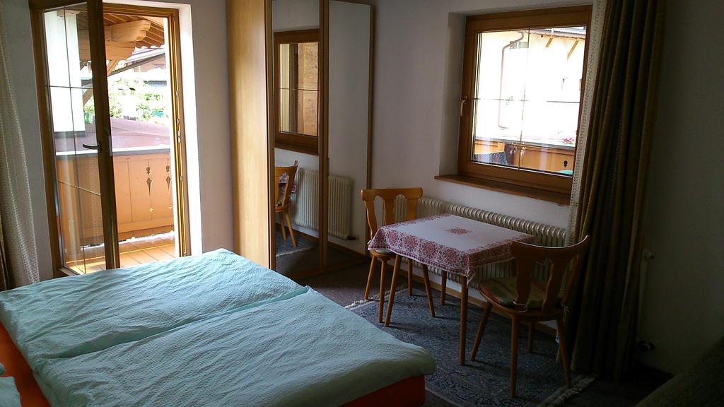 Appartement Haus Schiestl à Zell am Ziller Chambre photo